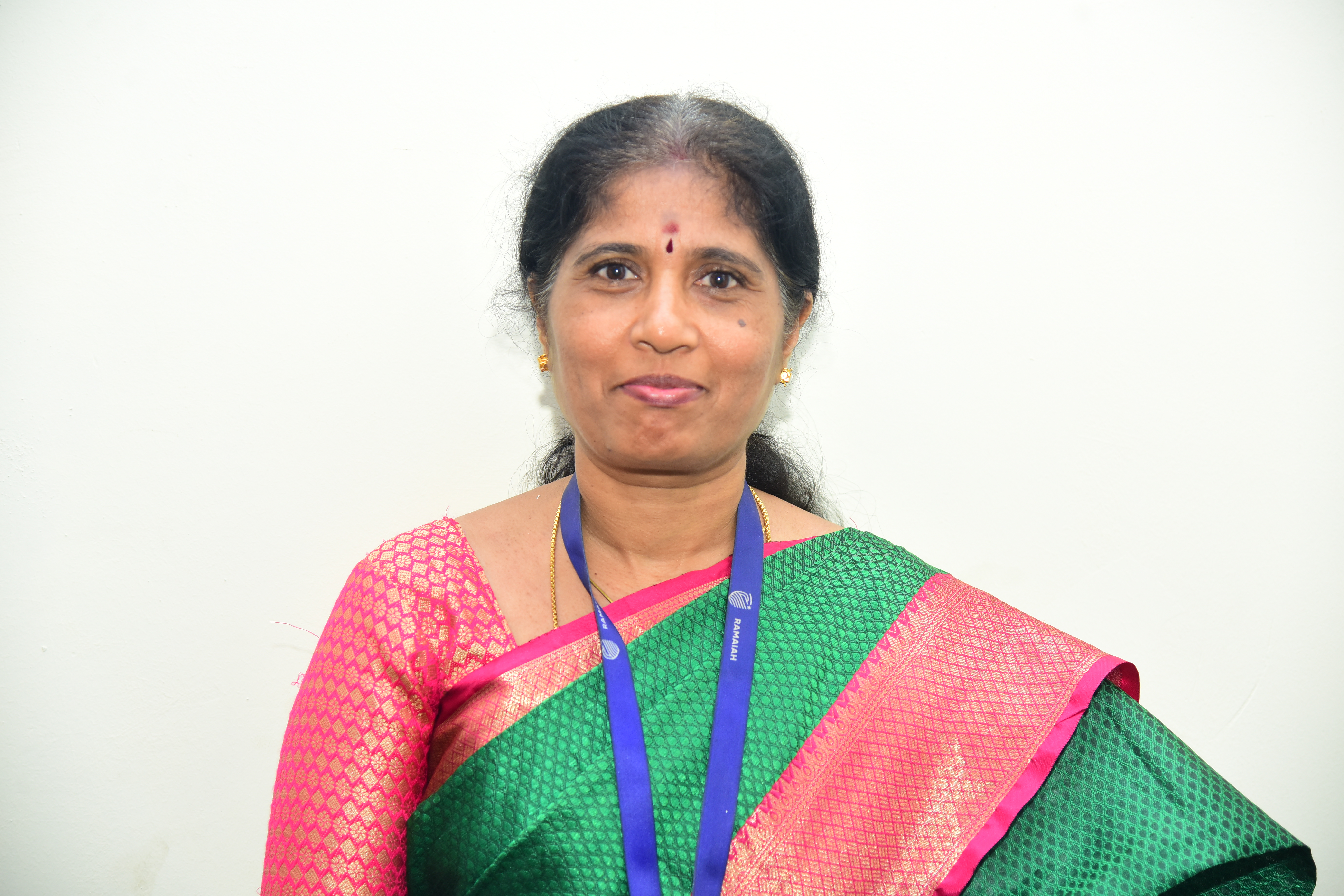 Dr.Snehalatha V